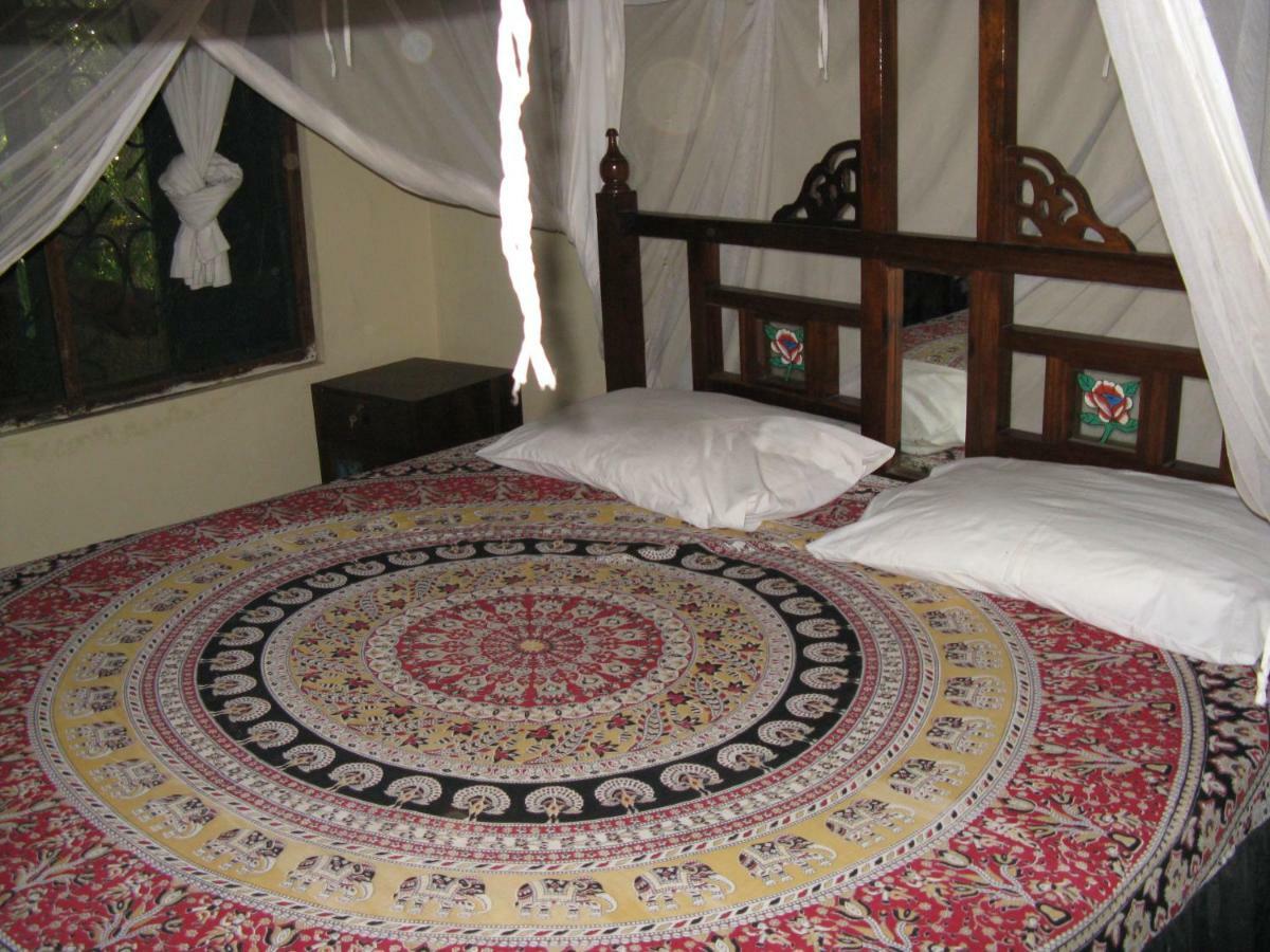 Kiloran Funzi House Bed & Breakfast Екстериор снимка