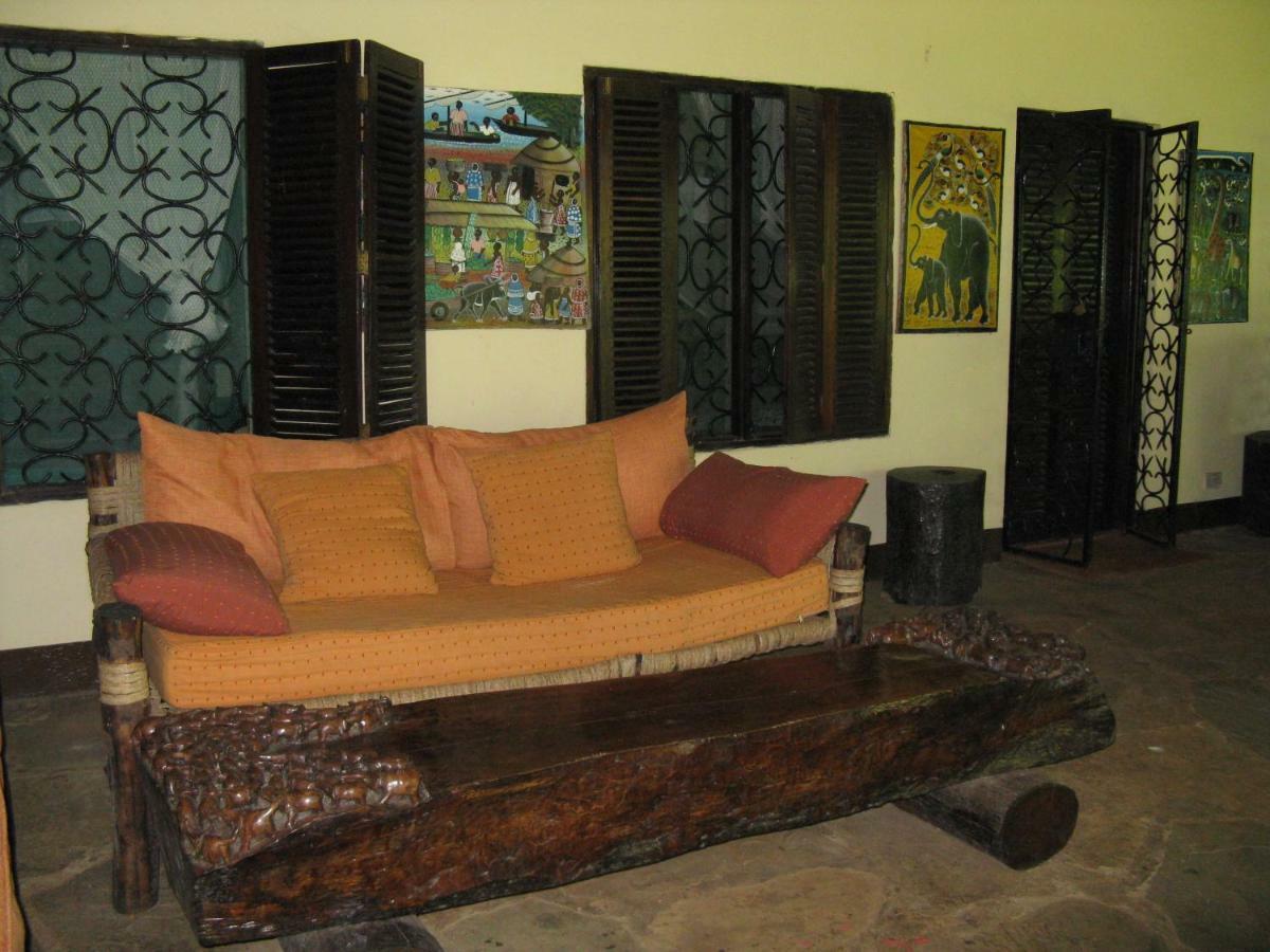 Kiloran Funzi House Bed & Breakfast Екстериор снимка