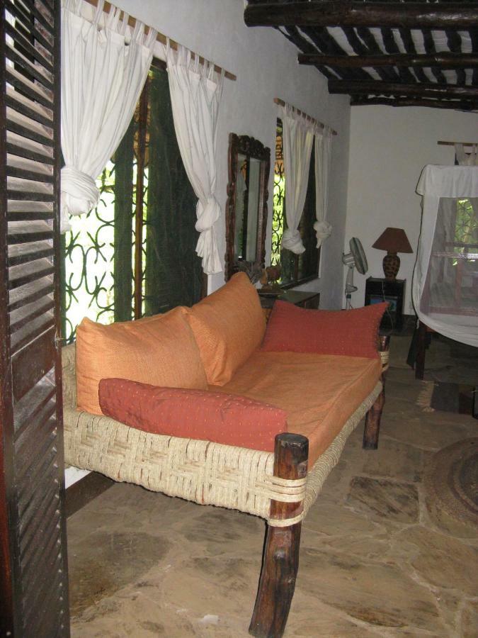 Kiloran Funzi House Bed & Breakfast Екстериор снимка